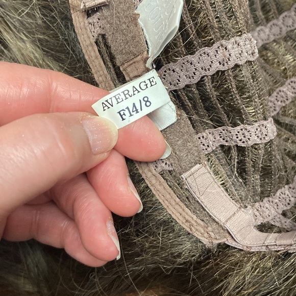 Brown Wig - Picture 7 of 9